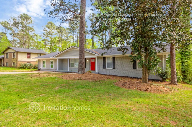 Building Photo - 4240 Newcomb Rd