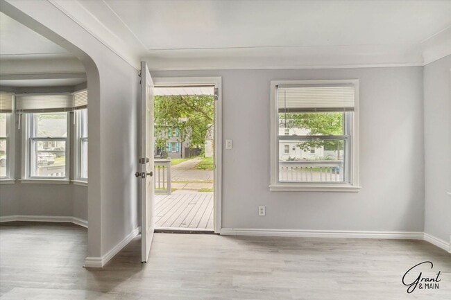 Photo - $1,300/month - 3 Bed 1 Bath Single Family ...