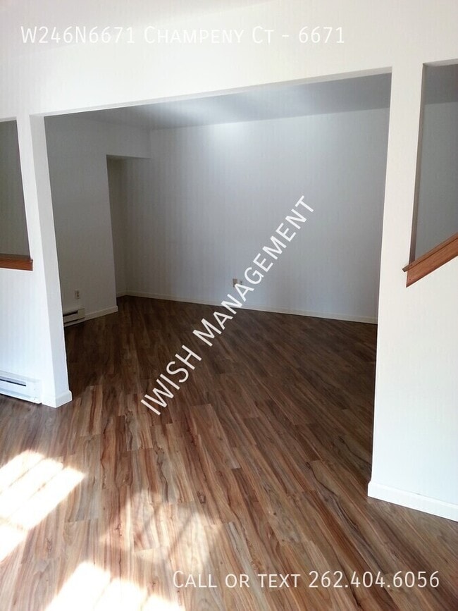 Photo - W246N6671 Champeny Ct