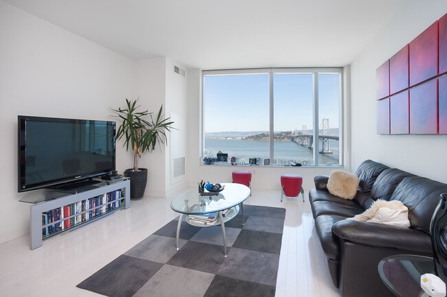 Photo - 338 Spear St Condo Unit D29C