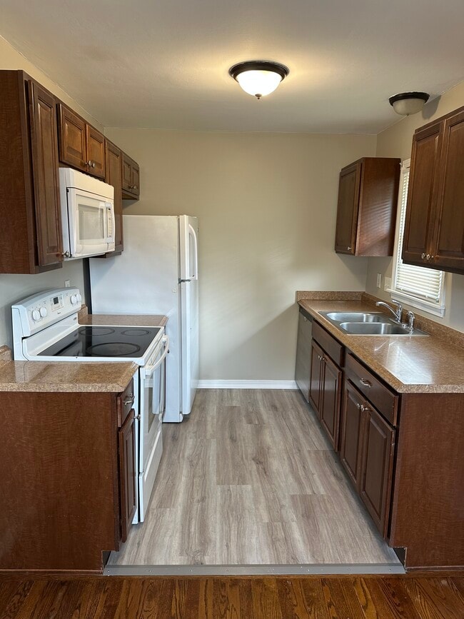 Photo - 4005 N Jackson Ave