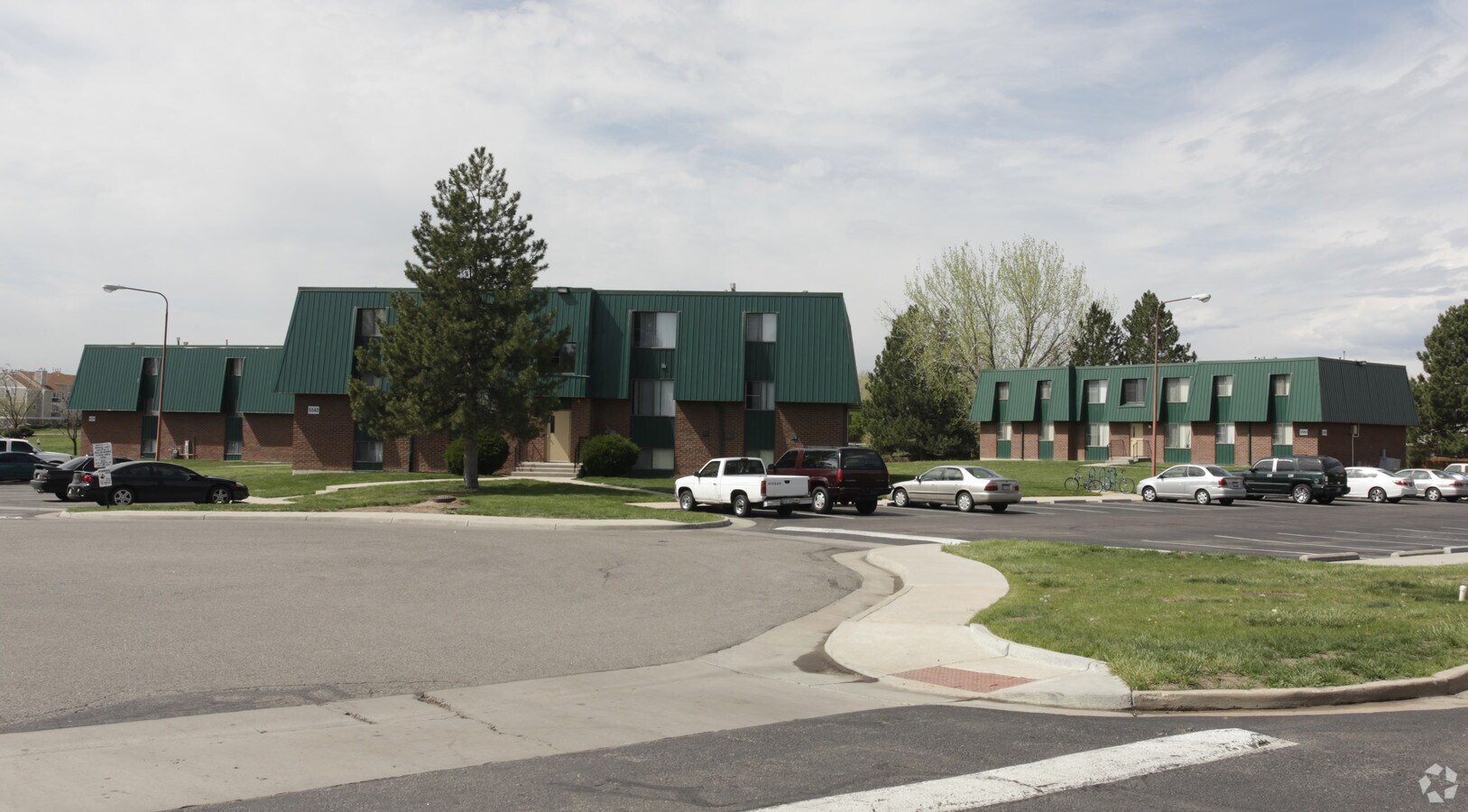 Photo - Glendale Apartments