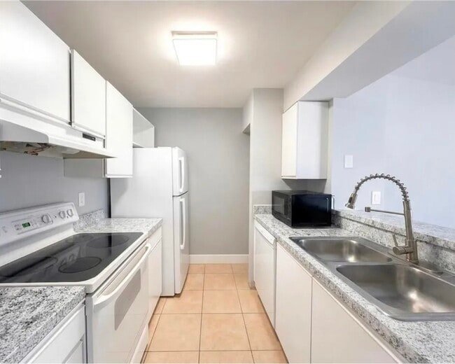 Photo - 150 Santa Clara Dr Unit 150 Santa Clara Dr Apt#7