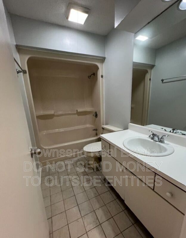 Photo - 501 Cypress Trace Dr