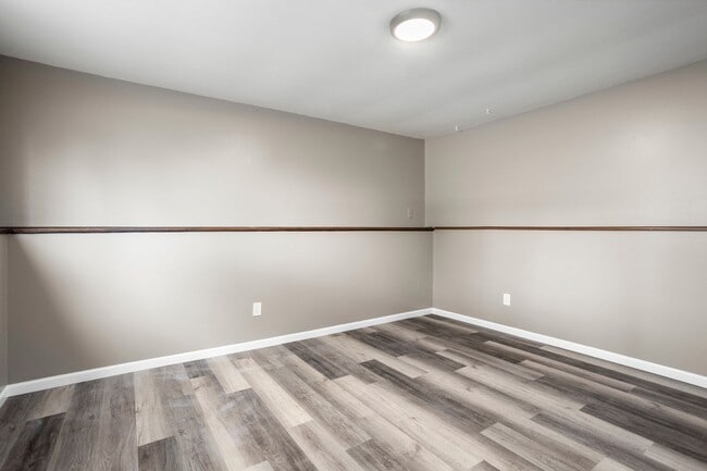 Photo - 108 Irene St Unit Lower