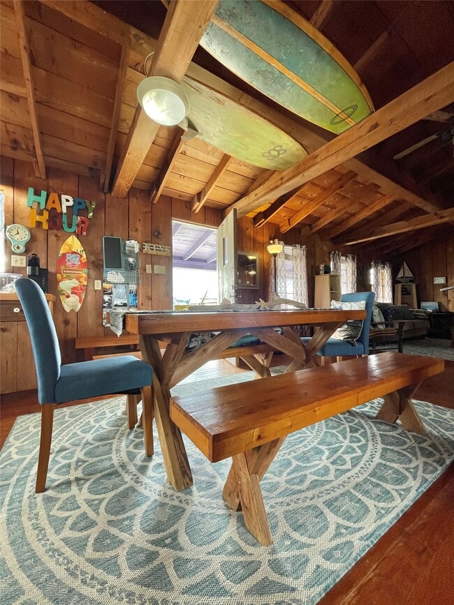 Photo - 1111 Surf Dr