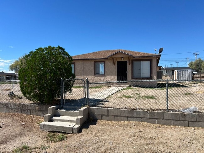 Building Photo - P412 Unit House