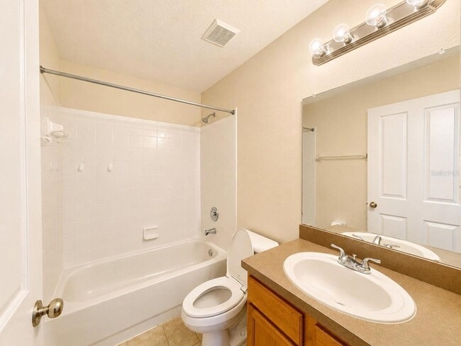 Photo - 7620 Wiltshire Park Pl