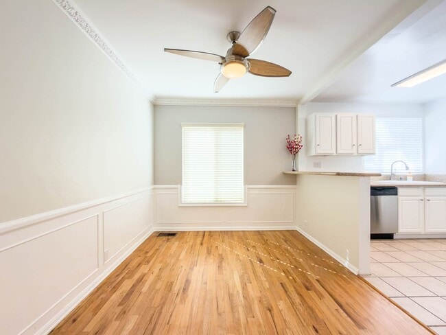 Photo - 10428 Riverside Dr Unidad 10428