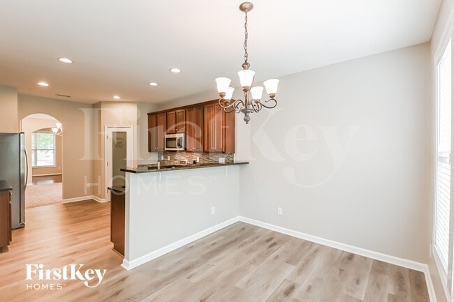 Photo - 1020 Bridlemine Dr