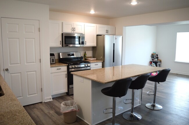 Photo - 311 Alberts Dr