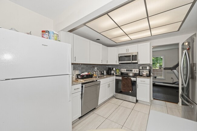 Photo - 19302 Frenchton Pl