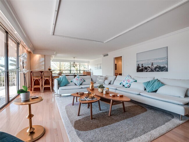 1 Grove Isle Dr Unit A310