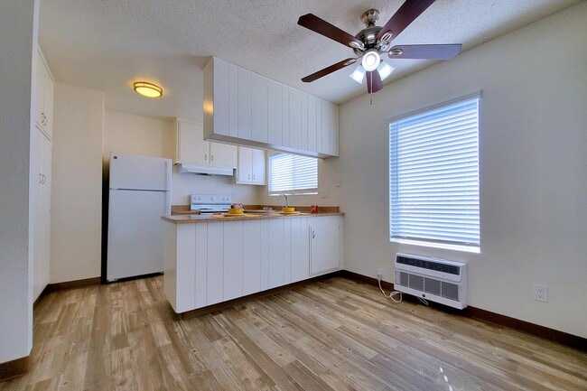 Photo - La Mesa Spring Gardens