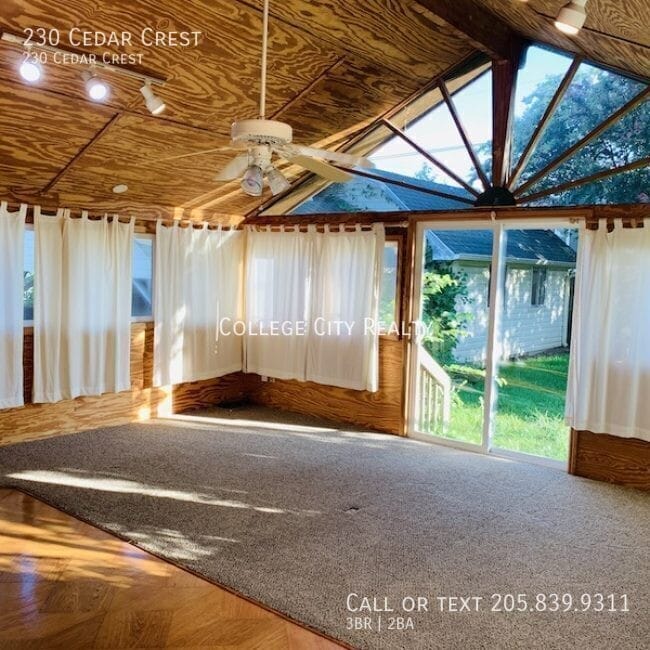 Photo - 230 Cedar Crest