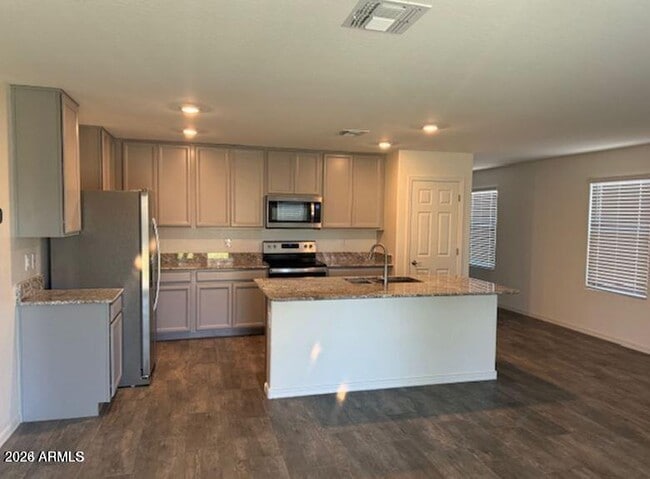 Photo - 1451 W Pinkley Ave