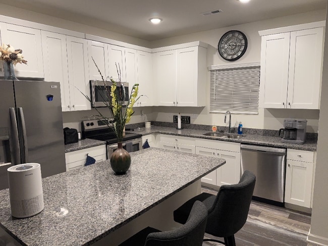 Photo - 533 Gantt St Unit 1