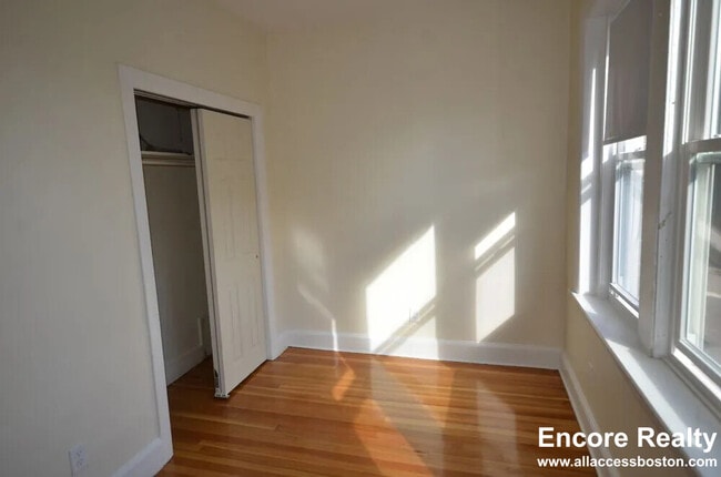 Photo - 33 Lancaster Terrace Unidad 212