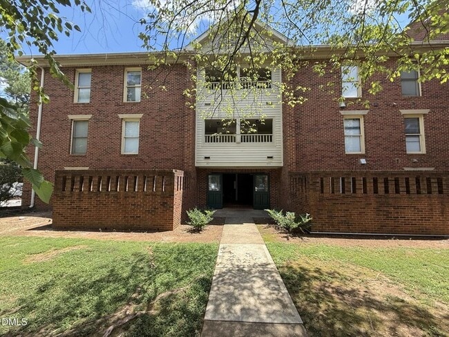 Building Photo - 3531 Ivy Commons Dr Unit 101