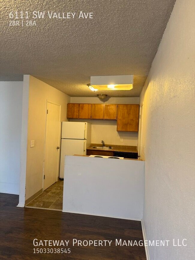 Photo - 6111 SW Valley Ave