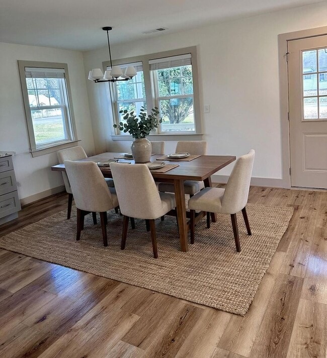 Photo - Newly Built Home minutes from Downtown Madison