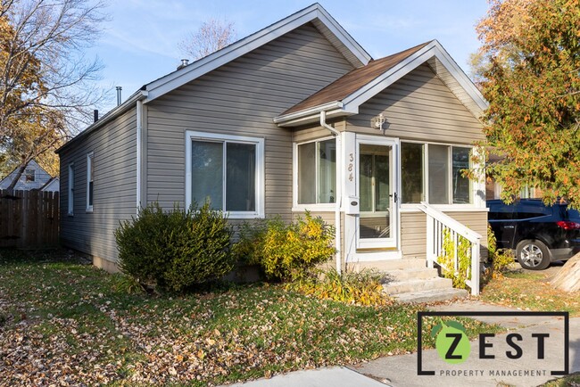 Building Photo - 2-BEDROOM 1-BATHROOM RANCH