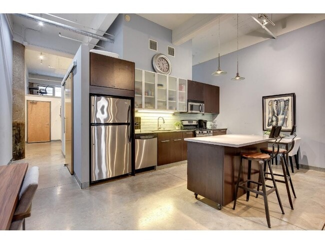 Photo - 700 N Washington Ave Unit 307