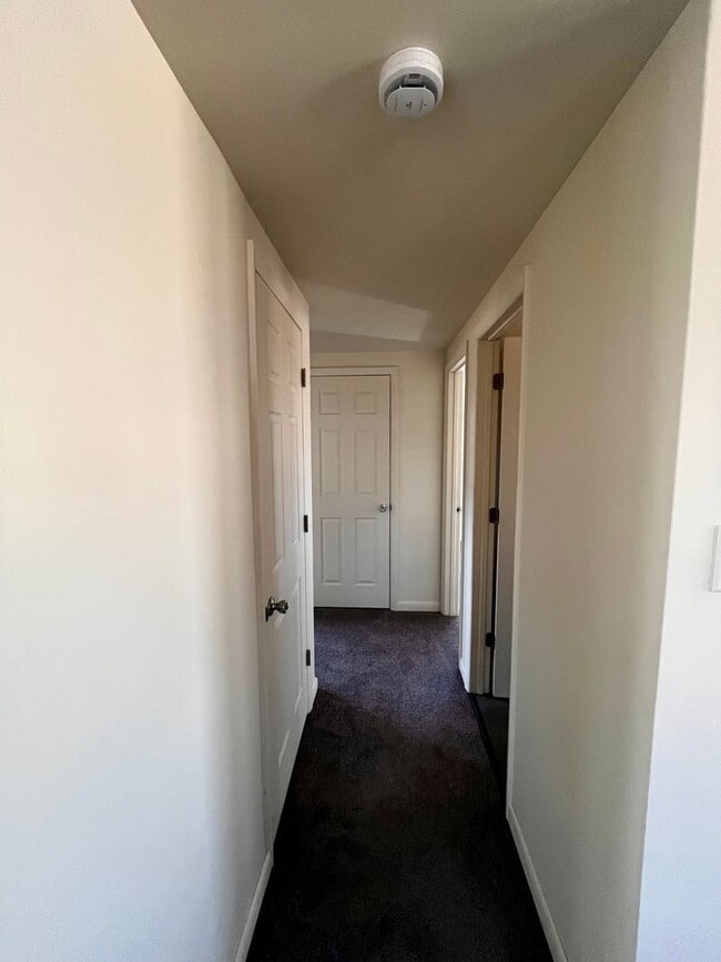 Photo - 4 Bed Single Family Home Available Now!