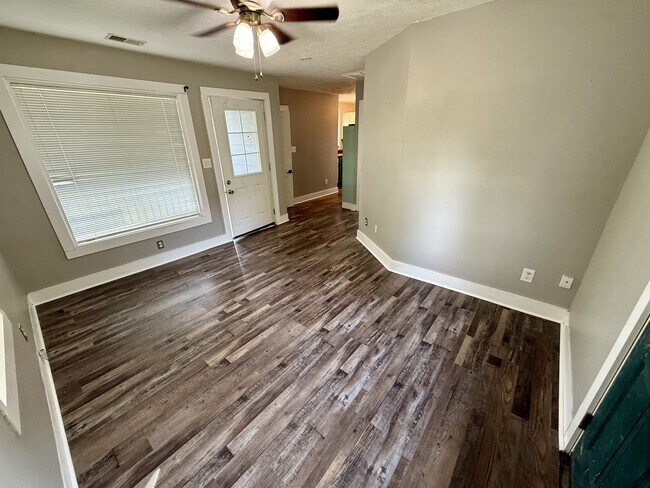 Photo - 1208 E Mt Vernon St