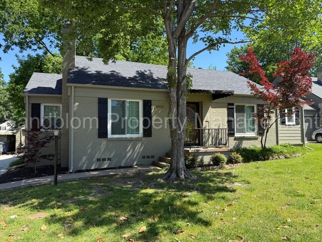 Photo - For Lease | Midtown Tulsa | Available Now!