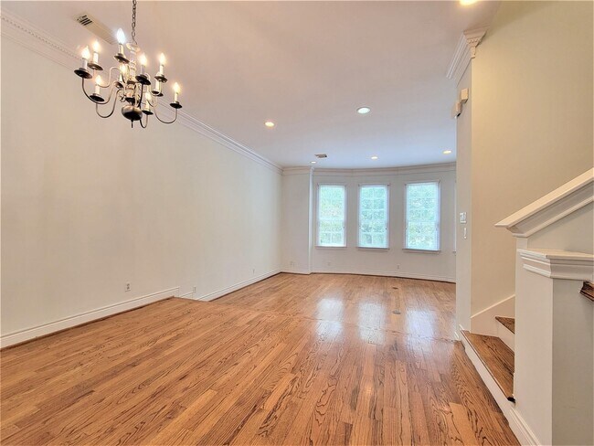 Photo - 2508 South Blvd
