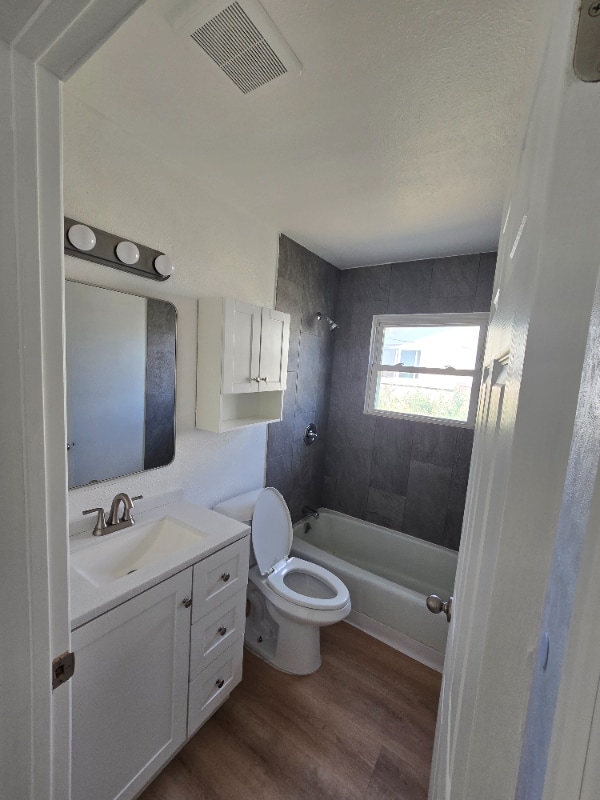 Photo - 6631 Julian St Unit 6631