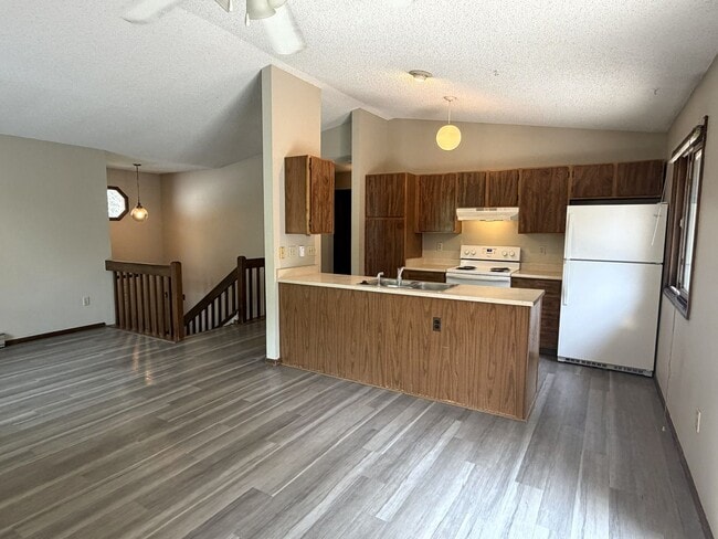 Photo - 2013 Custer Dr