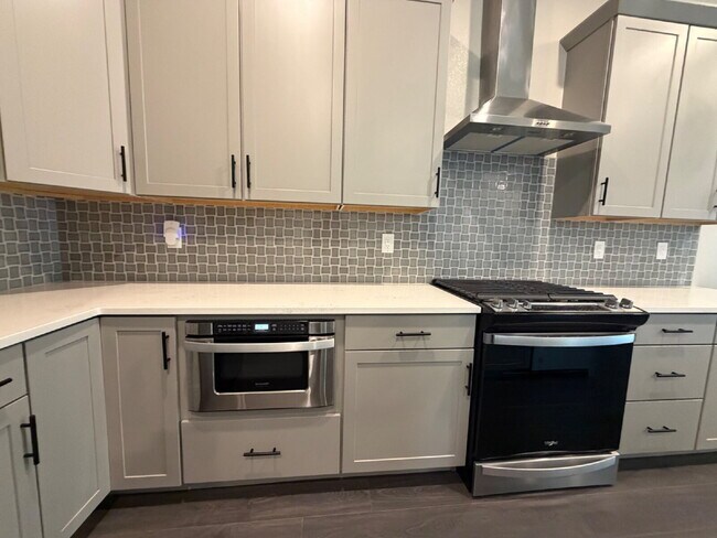 Photo - Modern Luxury Living with a Chef's Kitchen, Bonus Room & Home Office!