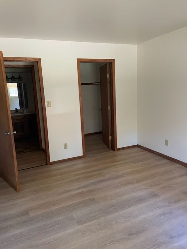 Photo - Neat and Updated 2- Bedroom Apartment Unit Apt #3