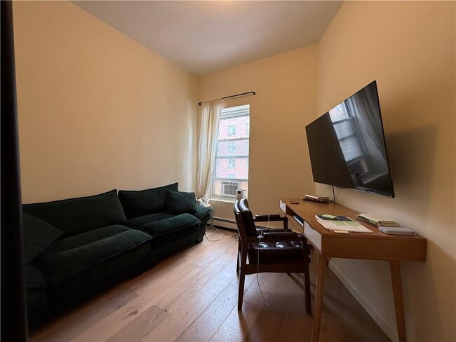 Photo - 42 Clermont Ave Unit 3