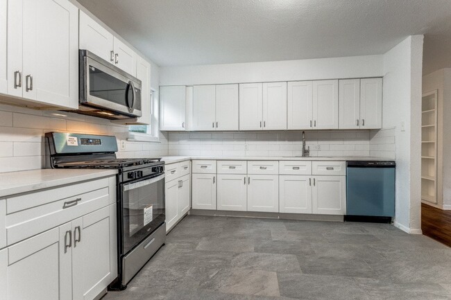 Photo - 1039 W Star St