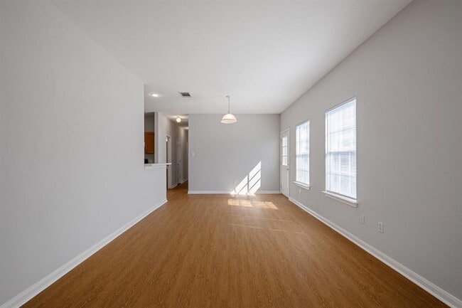 Photo - 2300 S Bagdad Rd