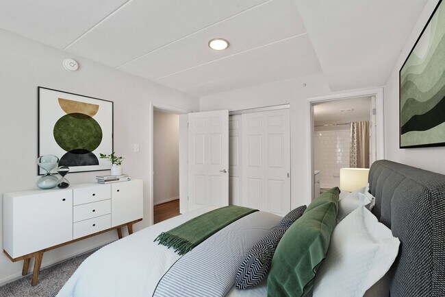 Hillstone Apartments