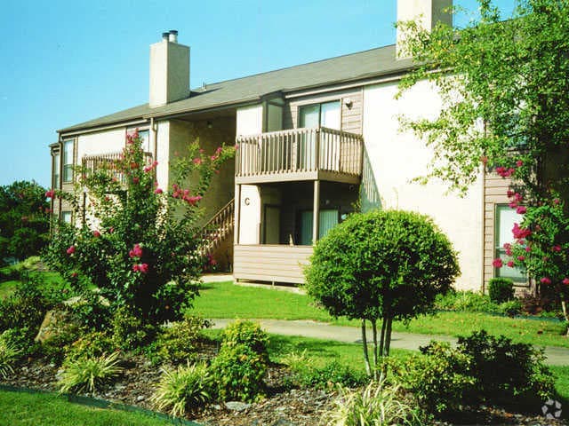 Complejo - Grand Point Bay Apartments