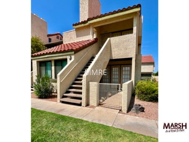 Building Photo - Great 2 bedroom, single story condo in Mesa with community pool!!