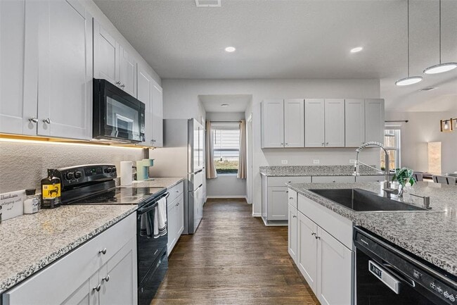 Photo - 6021 Roderick Dr