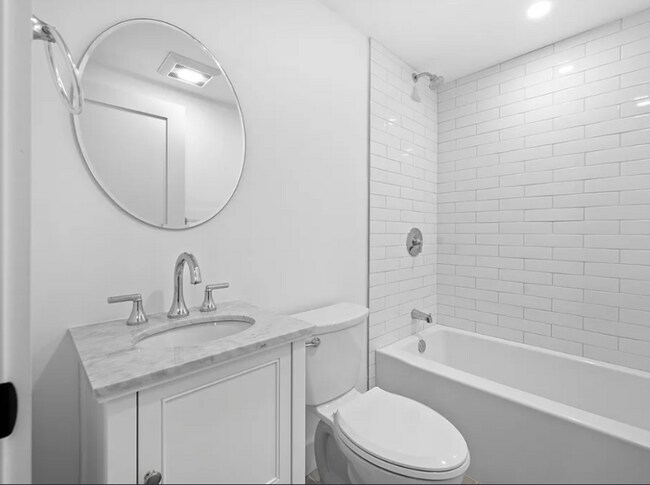 Photo - 238 Norfolk St Unidad 2