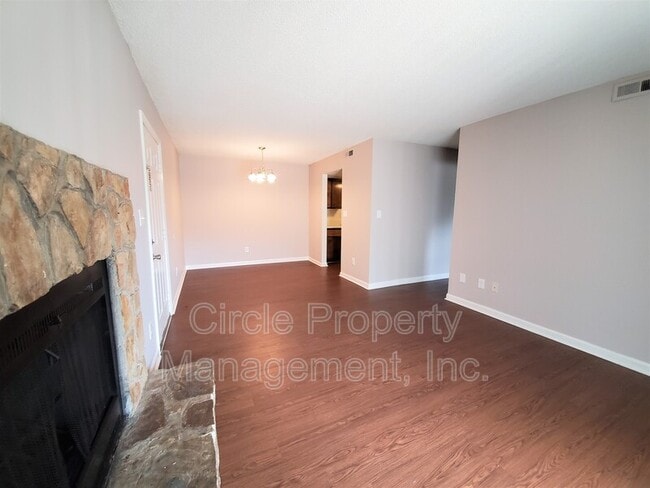 Photo - 3930 Pulaski Pike NW Unit D-01