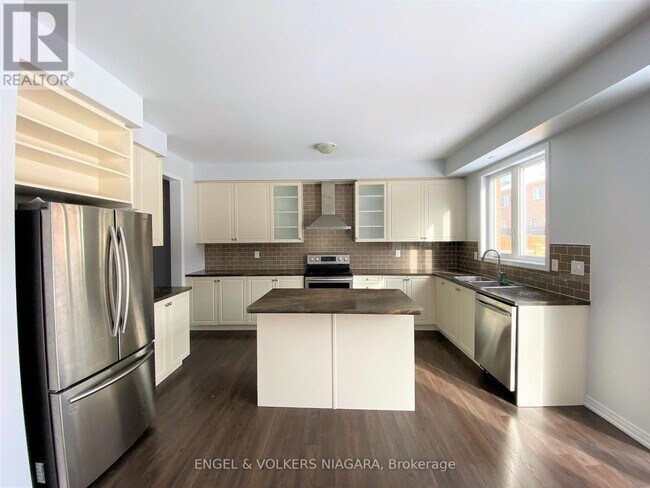 Photo - 8576 Sweet Chestnut Dr