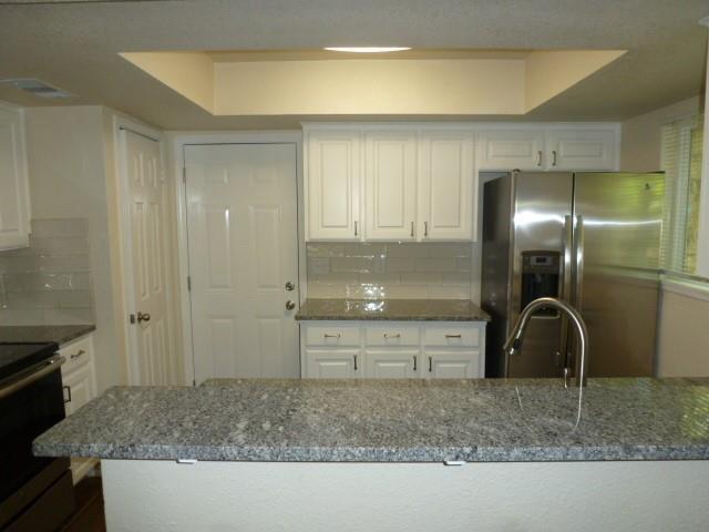 Photo - 8502 Slant Oak Dr