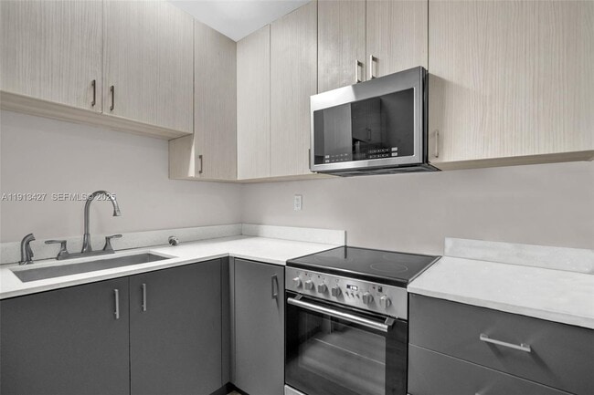 Photo - 3030 NW 16th St Unidad 3