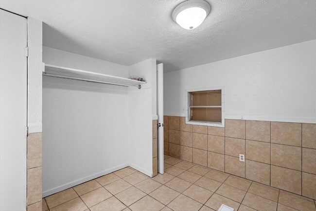 Photo - 5411 4th St NW