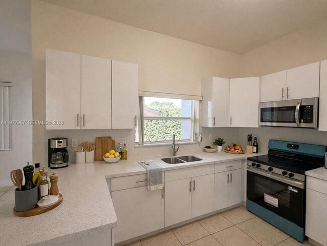 Photo - 2902 SW 149th Pl