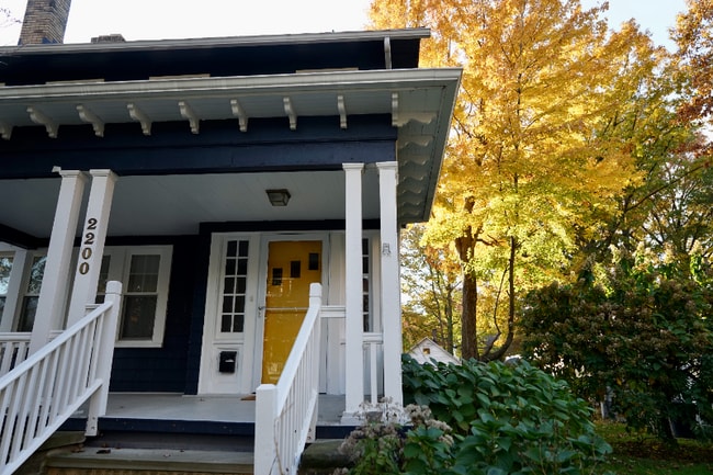 Photo - 2200 Cottage Grove Ave